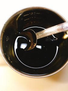 混ぜ合わせたガパオソース