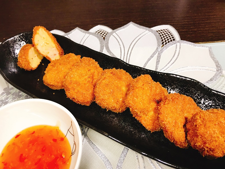 タイ料理トートマンクン　海老のすり身揚げ