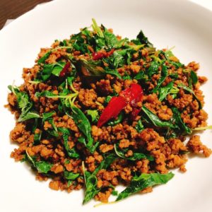 豚挽き肉のバジル炒め