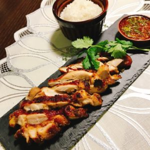 タイ風焼き鳥、ガイヤーンともち米