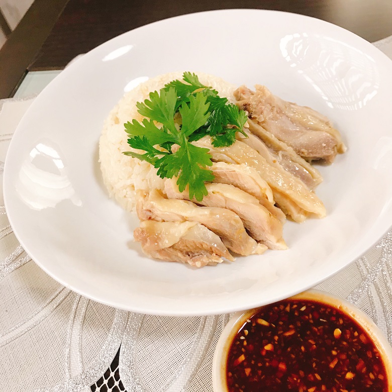 タイ風蒸し鶏ご飯、カオマンガイ