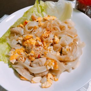 タイ風焼きそば　クイッティオクアガイ