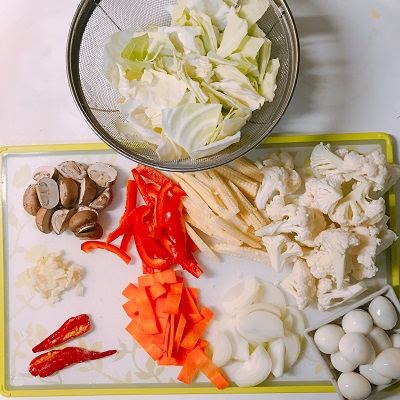 カットした野菜炒めの野菜